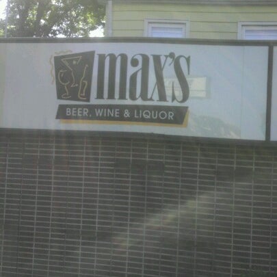 Max's liquor outlet