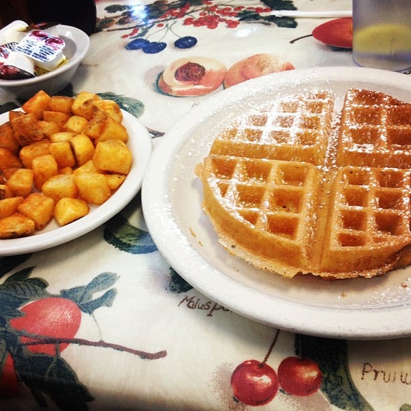 Peach's Restaurant Holmes Beach, FL
