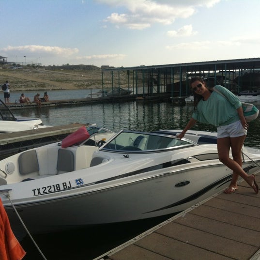 5/19/2012 tarihinde Catalina G.ziyaretçi tarafından Just For Fun Watercraft Rental'de çekilen fotoğraf