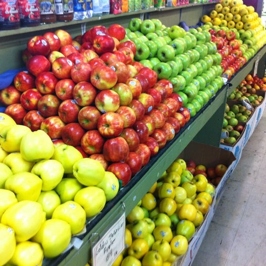 Foothill Produce Grocery Store