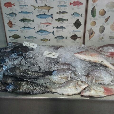 12/20/2011에 Andrea B.님이 City Fish Market에서 찍은 사진