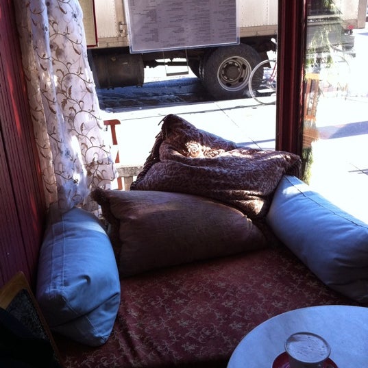 1/3/2011 tarihinde Rachel H.ziyaretçi tarafından Cafe Panino Mucho Giusto'de çekilen fotoğraf