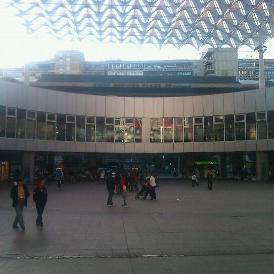 Photo taken at C.C. Nervión Plaza by Laura R. on 3/3/2012