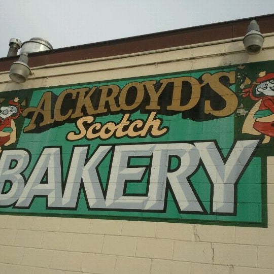 Foto tirada no(a) Ackroyd&#39;s Scottish Bakery por Bright Lights em 11/8/2011