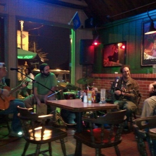 Photo taken at The Green Beetle by TJ G. on 9/17/2011