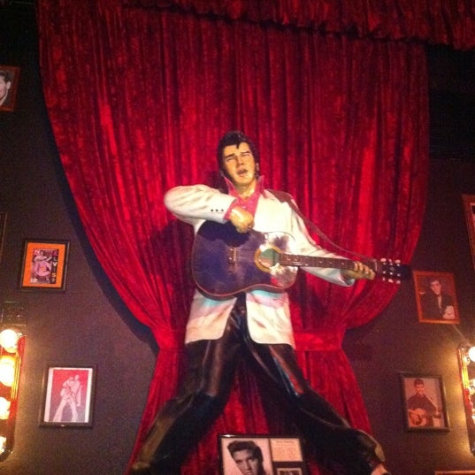 Photo taken at Beale Street Tavern by Tricia N. on 3/12/2012