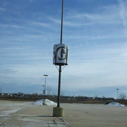 Gurnee Mills Entrance G Gurnee, IL