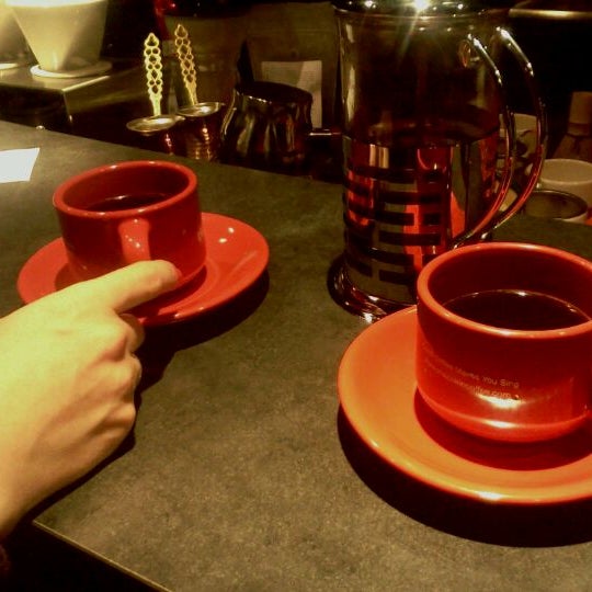 1/18/2012にRich J.がChazzano Coffee Roastersで撮った写真