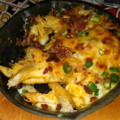 Photo taken at Chili&#39;s Grill &amp; Bar by D J. on 1/14/2012