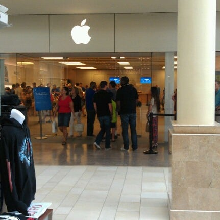 apple burlington store