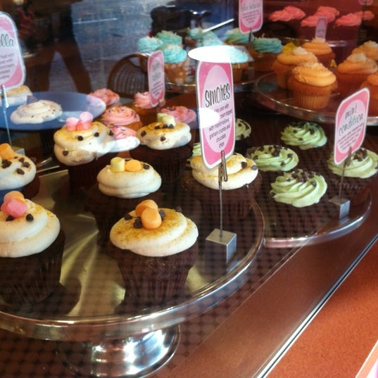 Photo taken at Cupcakes on Denman by Just on 8/18/2012
