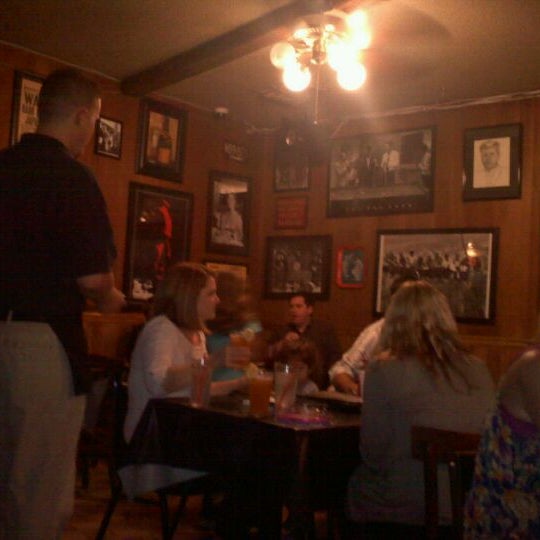 10/8/2011にDanita C.がPrimo&#39;s Pizzeria &amp; Pubで撮った写真