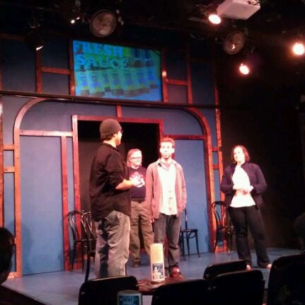 Снимок сделан в Go Comedy Improv Theater пользователем Hailey Z. 10/23/2011