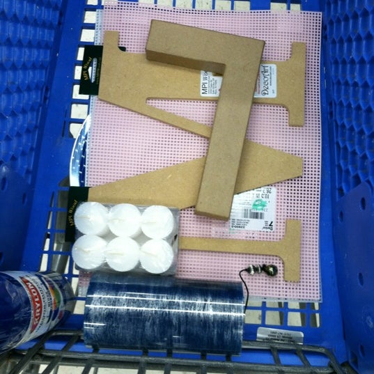 Hobby Lobby Arts and Crafts Store in Mankato