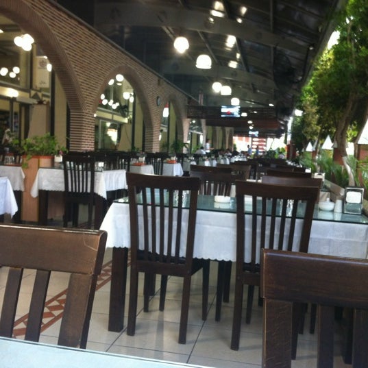 รูปภาพถ่ายที่ 01 Güneyliler Restorant โดย M.Afşin D. เมื่อ 7/27/2012