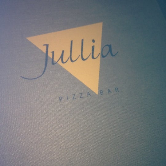 7/1/2012にTalia S.がJullia Pizzariaで撮った写真