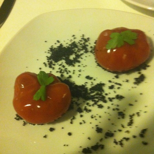 Que bueno esta todo! Un acierto y son muy agradables...estos falsos tomates estaban buenísimos