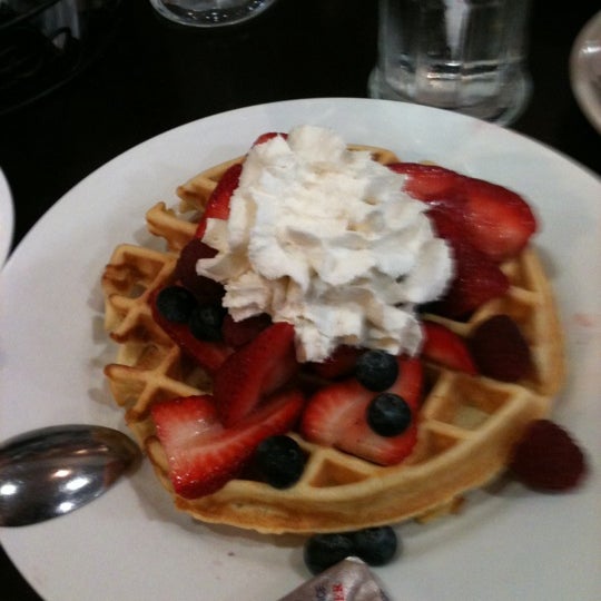 Photo taken at Midtown Crêperie &amp; Café by D L. on 3/31/2012