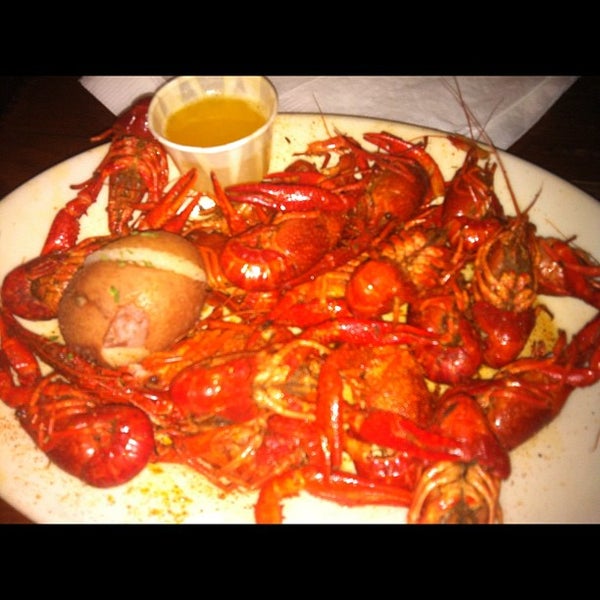 8/26/2012 tarihinde Tee L.ziyaretçi tarafından Jazz, A Louisiana Kitchen'de çekilen fotoğraf