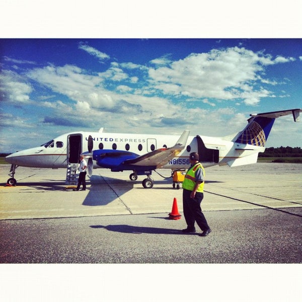 Chautauqua CountyJamestown Airport (JHW) Jamestown, NY
