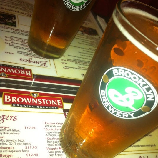 Photo taken at Brownstone Brewing Company by McGregaa on 7/7/2012