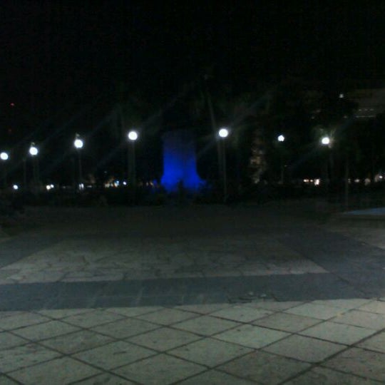 Foto tomada en Plaza 25 de Mayo  por Facundo P. el 4/22/2012