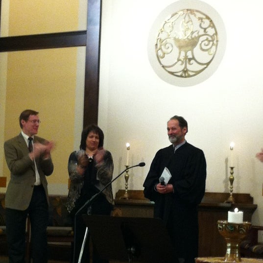 4/29/2012にEric C.がThe Unitarian Universalist Congregation at Montclairで撮った写真