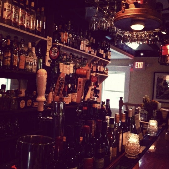 Photo taken at Winslow&#39;s Tavern by dannyvee V. on 6/12/2012