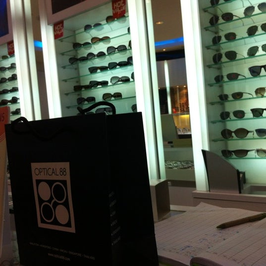 Optical 88 Kuching, Sarawak