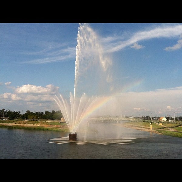 Five Rivers Fountain of Lights Downtown Dayton 0 tips