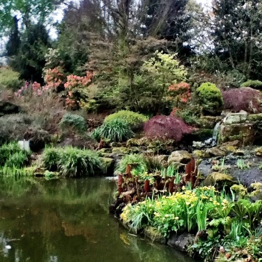 Are Dogs Allowed At Walton Hall Gardens