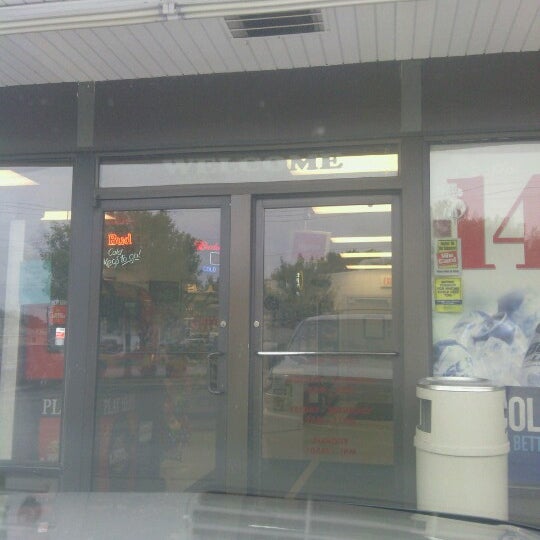 HyVee Wine & Spirits Des Moines, IA