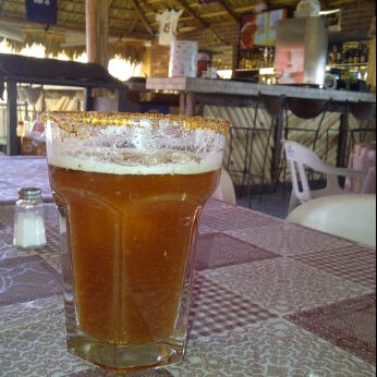 รูปภาพถ่ายที่ El Mexicano Restaurant Bar โดย Robert G. เมื่อ 3/24/2012
