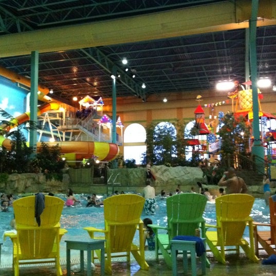 Photo taken at KeyLime Cove Indoor Waterpark Resort by Gregory B. on 3/1/2012