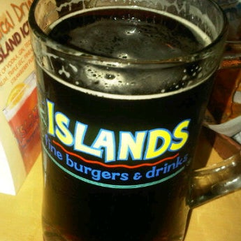 Photo taken at Islands Restaurant by Michael J. on 1/11/2012