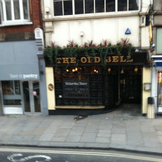 The Old Bell Tavern City of London 95 Fleet St