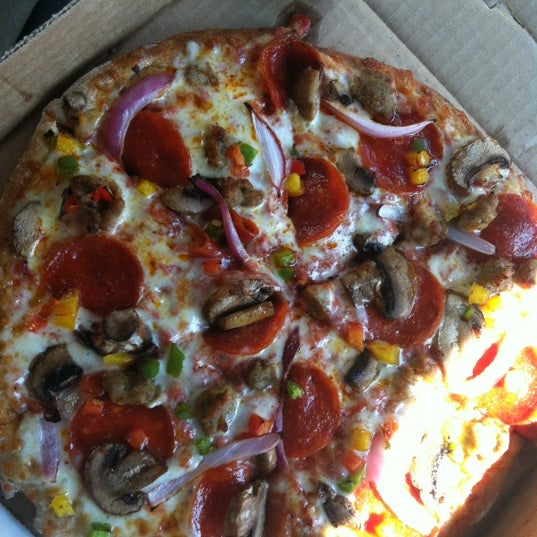 7/11/2012 tarihinde Danaziyaretçi tarafından Naked Pizza'de çekilen fotoğraf