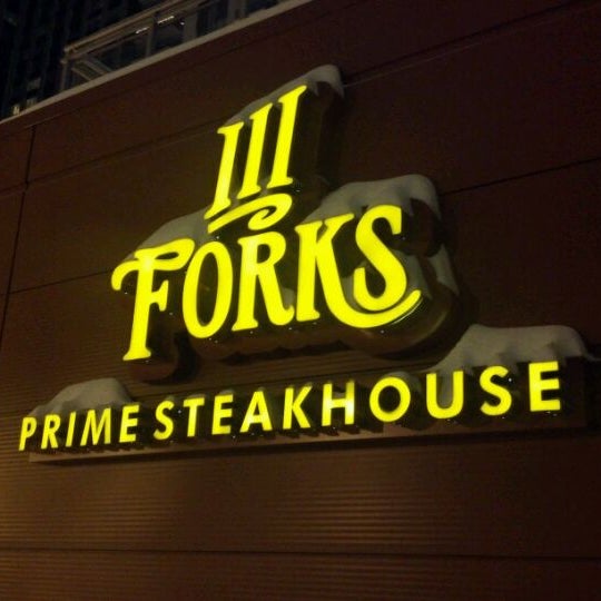 Das Foto wurde bei III Forks Prime Steakhouse von Dave N. am 1/23/2012 aufgenommen