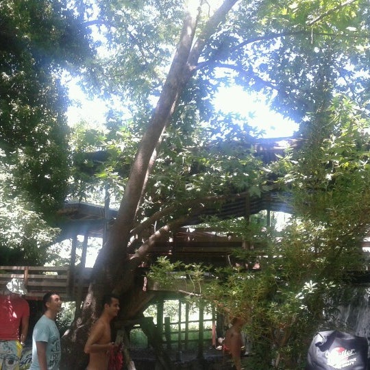 7/14/2012에 Derya G.님이 Orjinal şelale park yaka şelalesi에서 찍은 사진