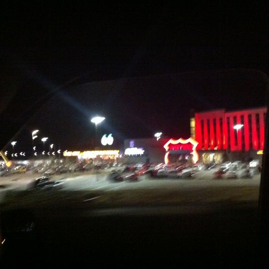 2/19/2012 tarihinde 🇬🇧Al G.ziyaretçi tarafından Route 66 Casino Hotel'de çekilen fotoğraf