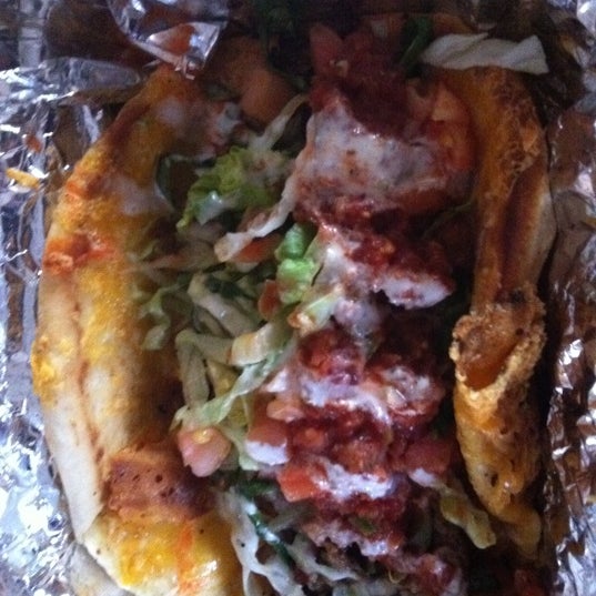 7/3/2011 tarihinde Michelle B.ziyaretçi tarafından East Coast Taco'de çekilen fotoğraf