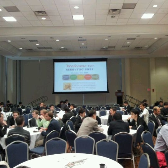 Ломоносовская конференция мгу. Университет технологий хельсинки. University conference. Лекция. Научная конференция в вузе.