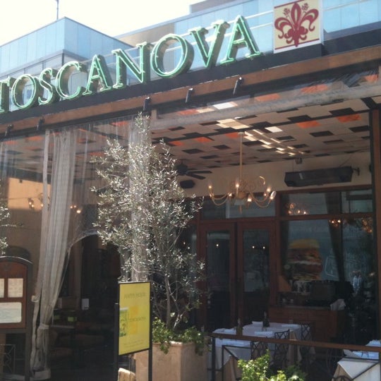 Toscanova Italian Restaurant in Century City