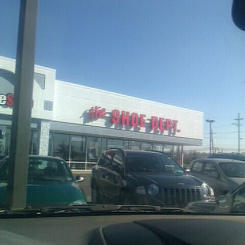 Shoe department hotsell zachary