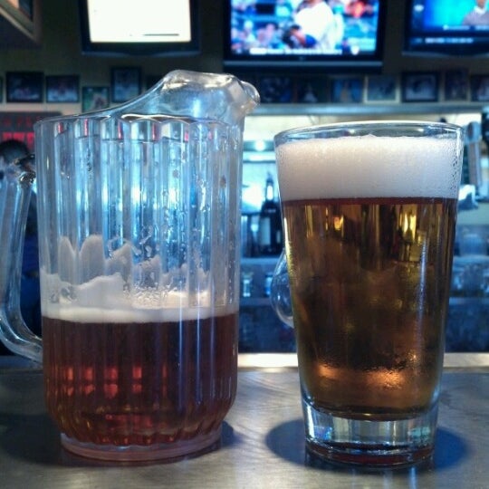 Photo taken at Uncle Bear&#39;s Grill and Tap by Vaughn L. on 6/9/2012