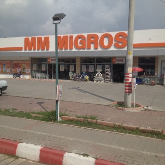 Migros (мигрос). Анталия мигрос торговый центр. Мигрос стамбул. Торговый центр мигрос стамбул. Мигрос.