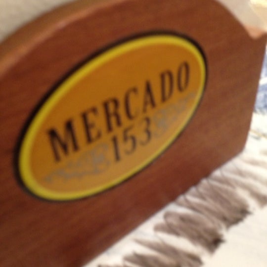4/9/2012 tarihinde KatCris S.ziyaretçi tarafından Mercado 153'de çekilen fotoğraf