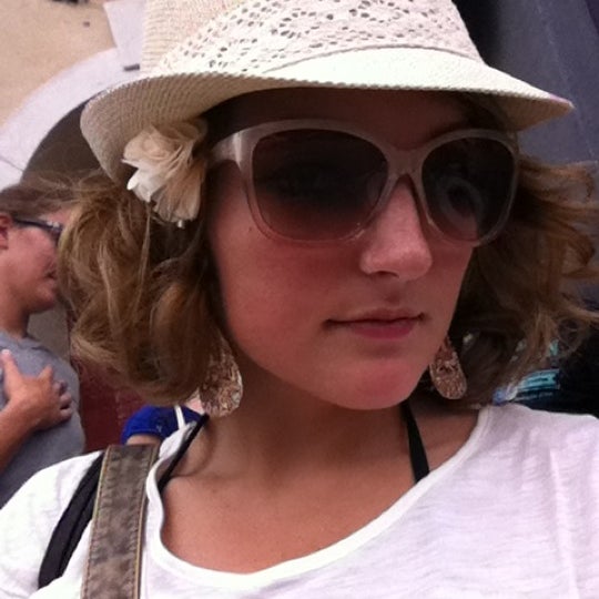 Hollywood Hat Lounge Downtown Huntington Beach Huntington Beach, CA