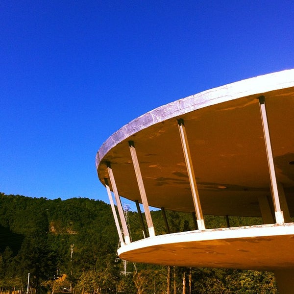 Photo taken at Mirante Belvedere by Fabio R. on 8/12/2012