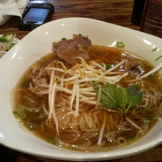 Photo taken at Pho D&#39;Lite by Ariel on 7/23/2012